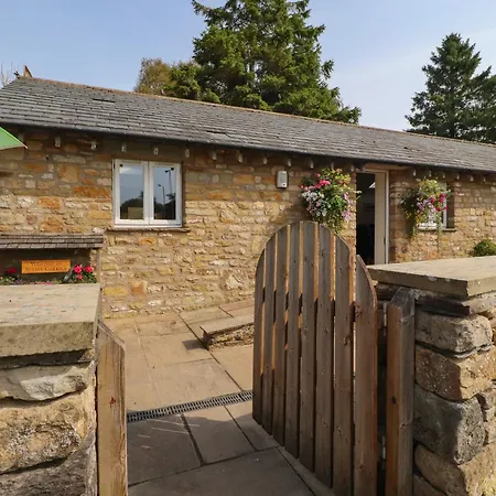 Stable Burton in Lonsdale