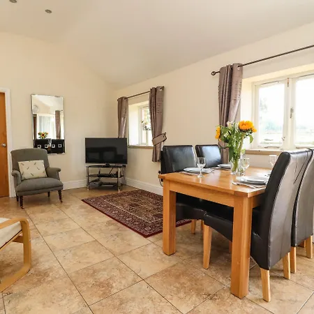 Stable Burton in Lonsdale